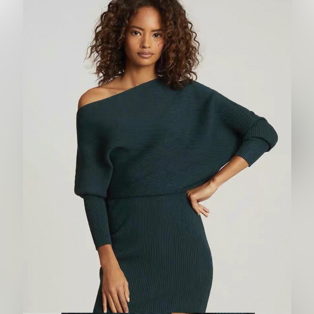 REISS LARA
OFF-THE-SHOULDER RIBBED MIDI DRESS SIZE M $295